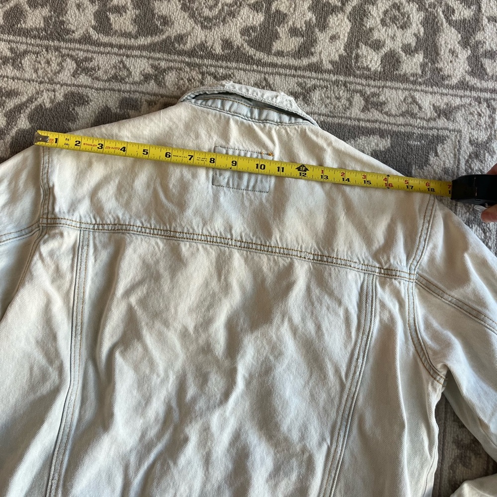 Forever 21 Distressed Light-Wash Denim Jacket - Picture 5 of 9